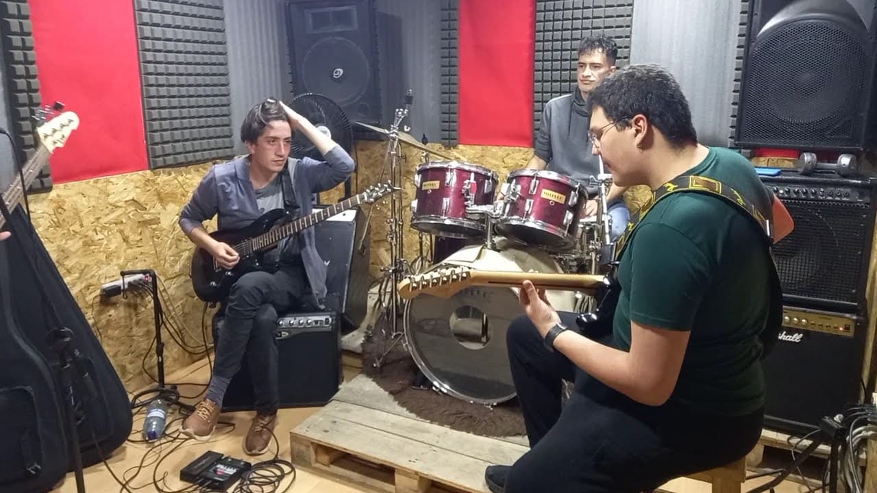 Mike, Angel y Dan durante un ensayo